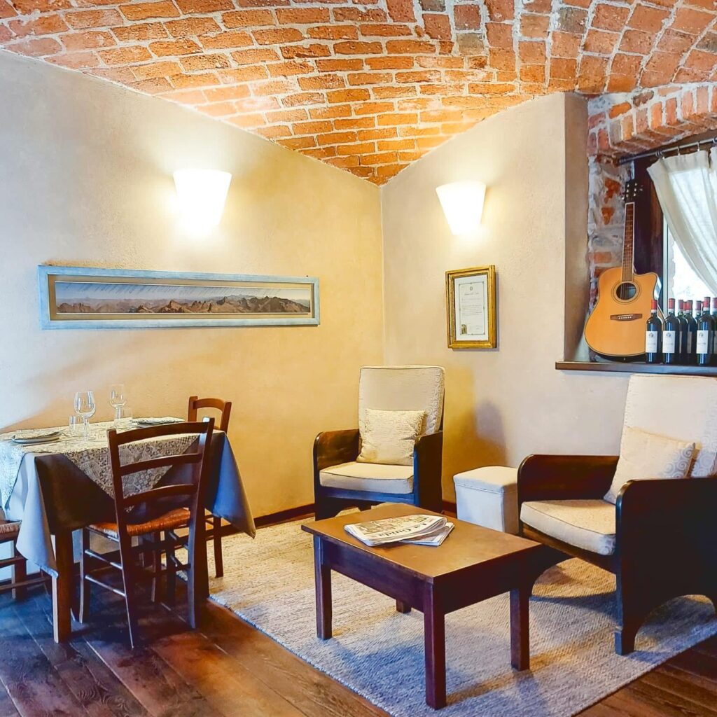 Agriturismo 'L Perol – Az. Agr. 'L Brusc e 'L Bast - Moiola (CN)